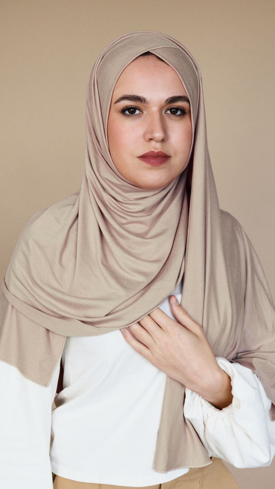 Olive Chiffon Hijab in Olive Leaf